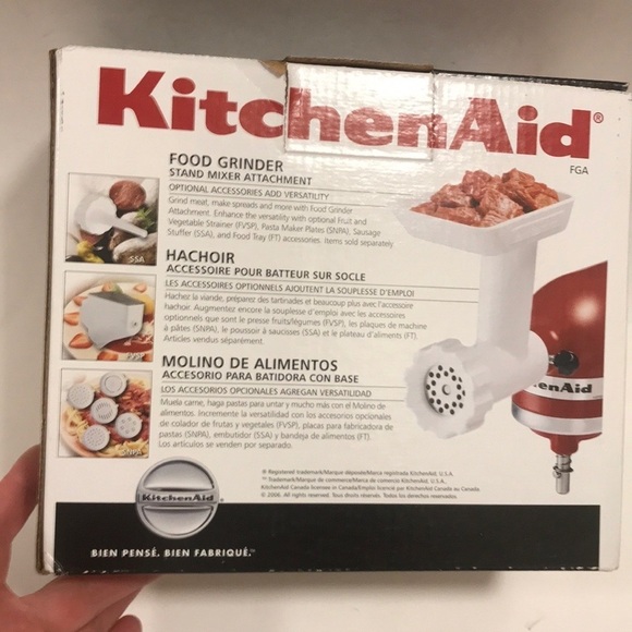 NWT KitchenAid® Food Grinder Attachment - Picture 14 of 16